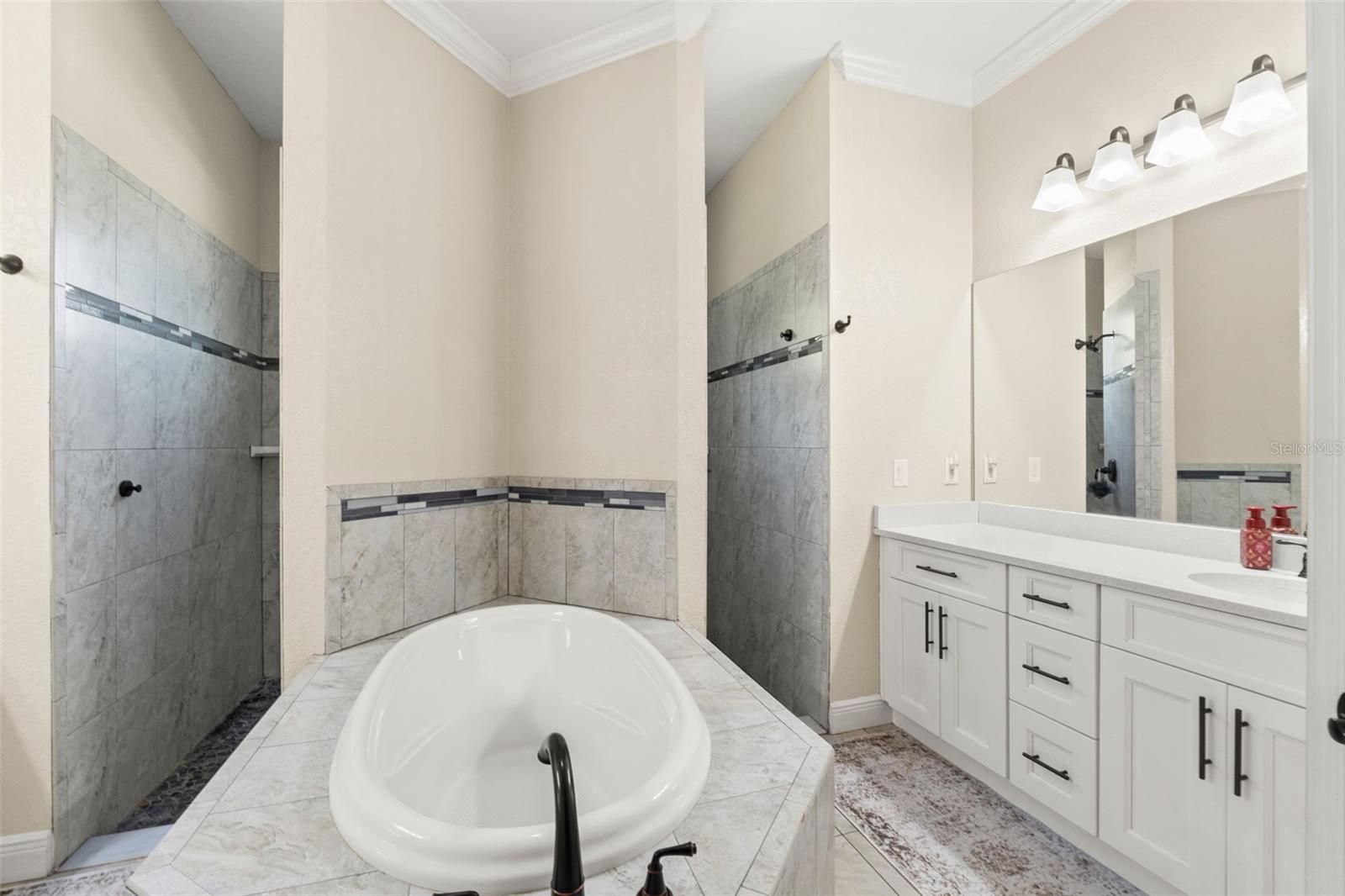 SPRING HILL UNIT 11 - Residential