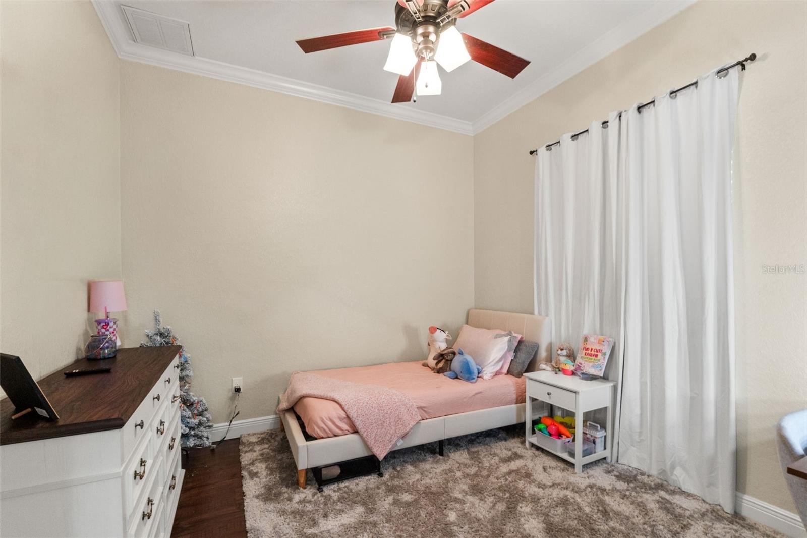 SPRING HILL UNIT 11 - Residential