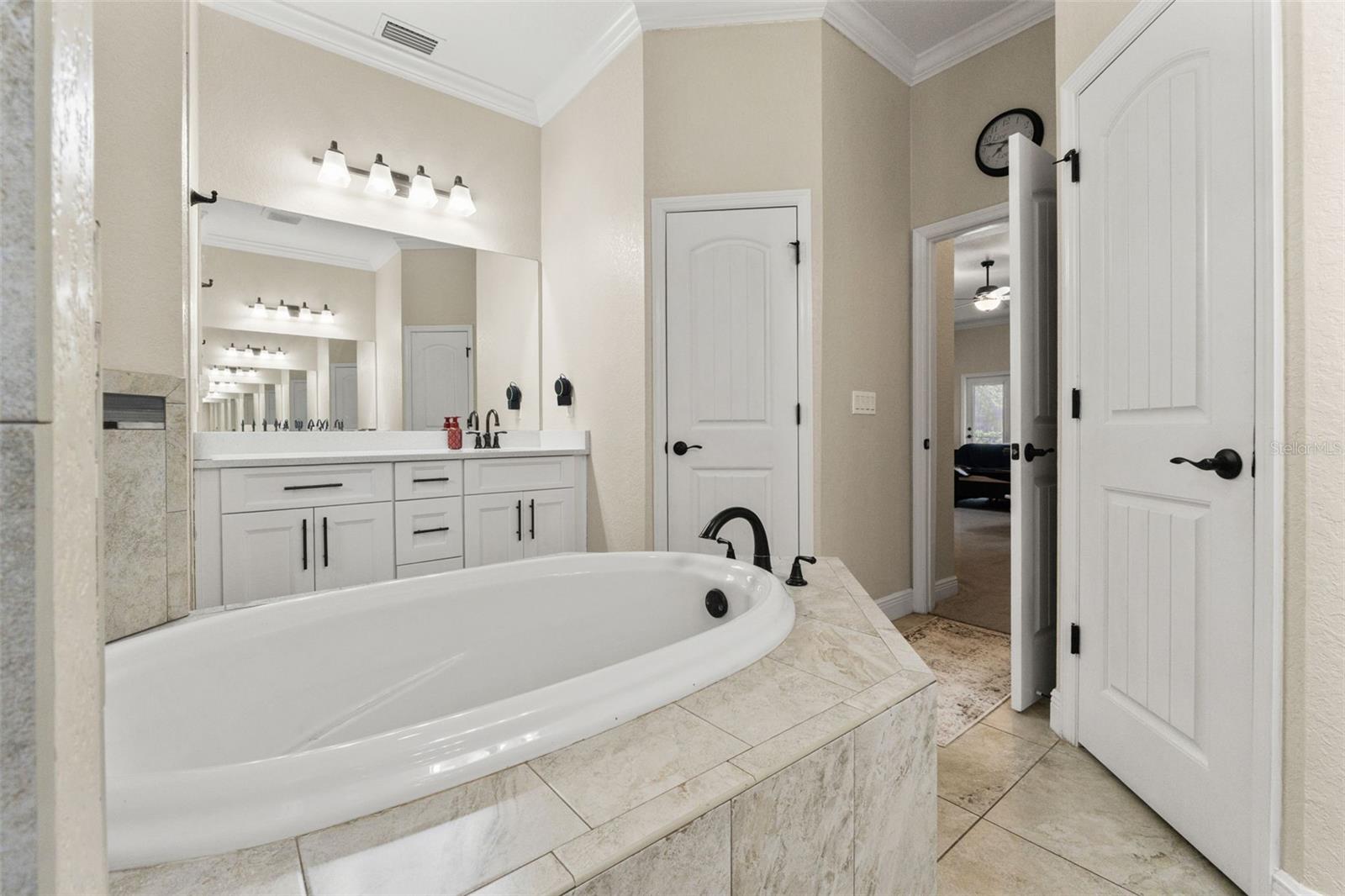 SPRING HILL UNIT 11 - Residential