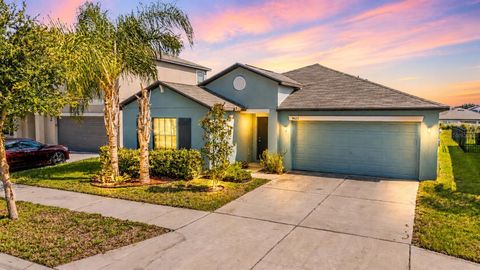 Photo of 9625 Sage Creek Drive, Ruskin, FL 33573 (MLS # TB8532121)