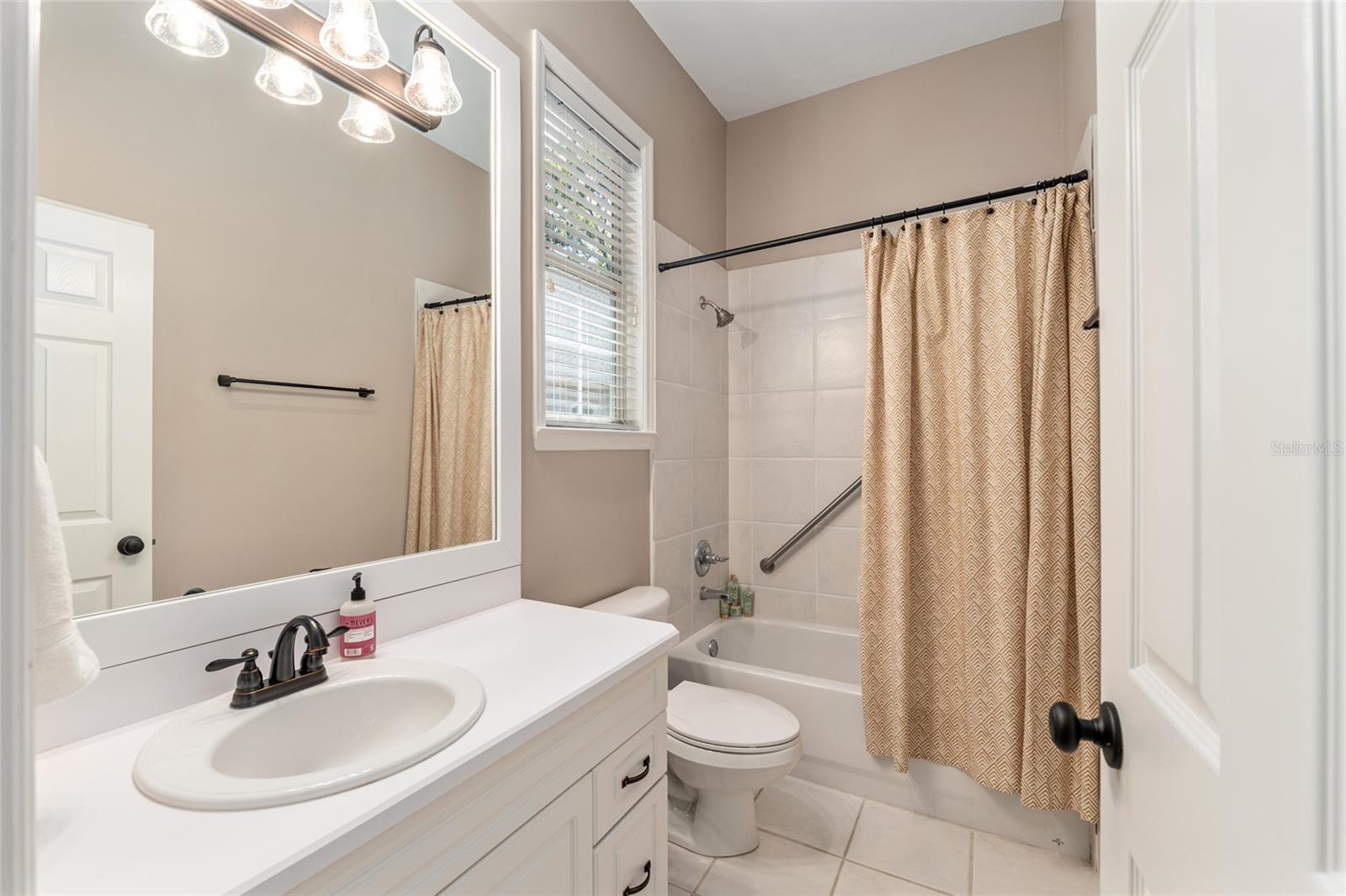 HAILE PLANTATION UNIT 34 PH II - Residential