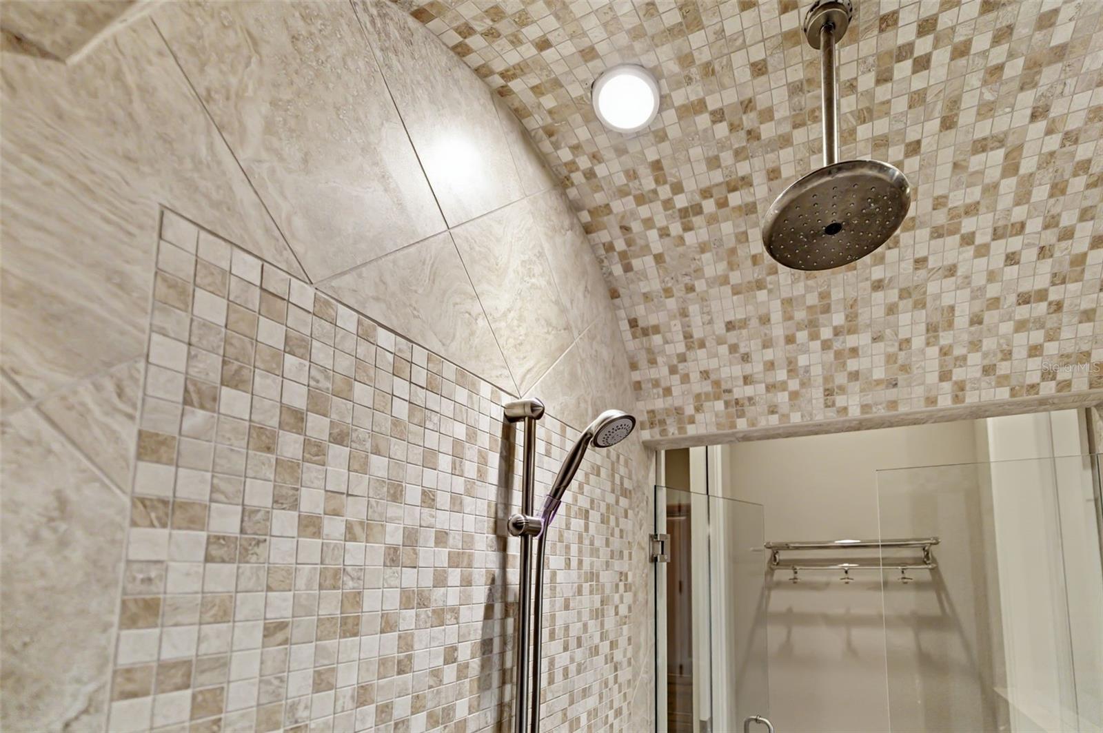 WATERLEFE GOLF & RIVER CLUB - Residential