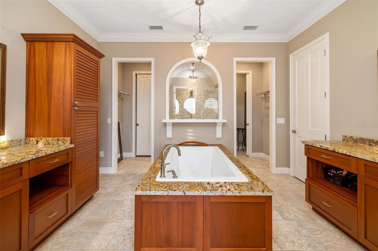 WATERLEFE GOLF & RIVER CLUB - Residential