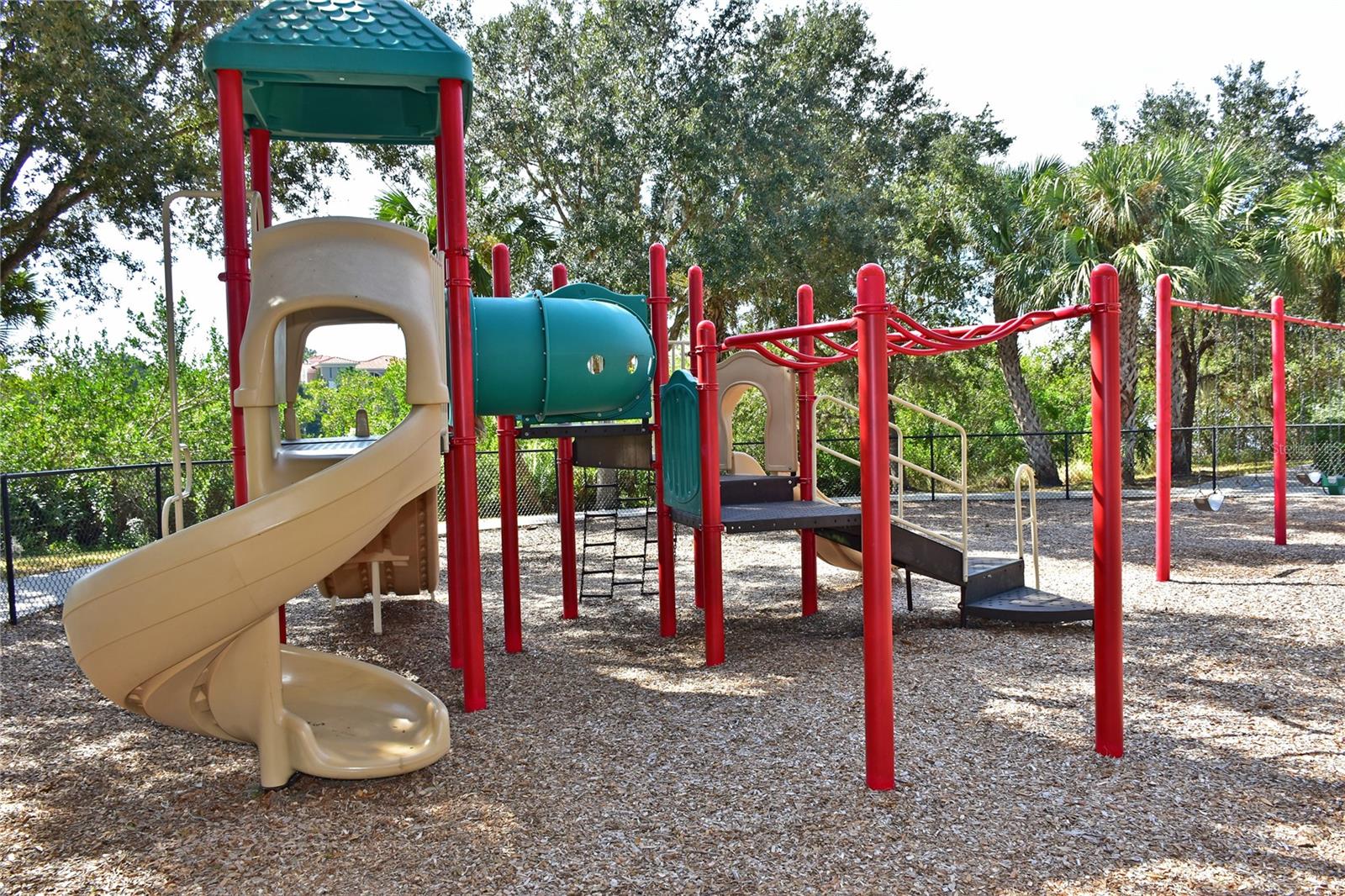 WATERLEFE GOLF & RIVER CLUB - Residential