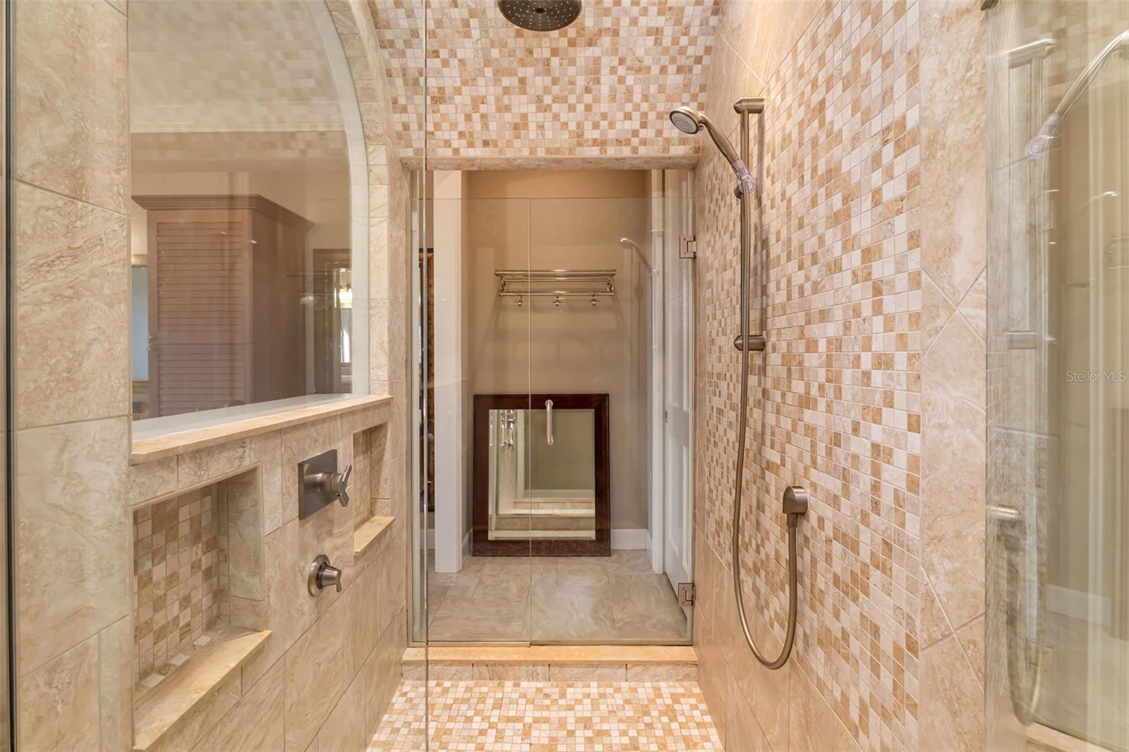 WATERLEFE GOLF & RIVER CLUB - Residential