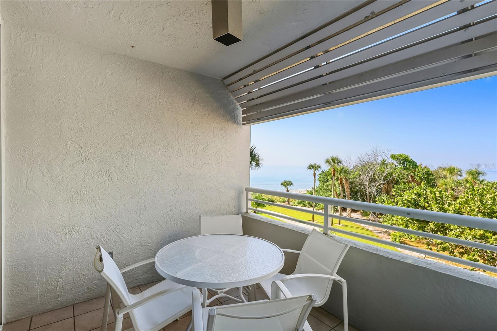 INN ON THE BEACH PH II - Residential