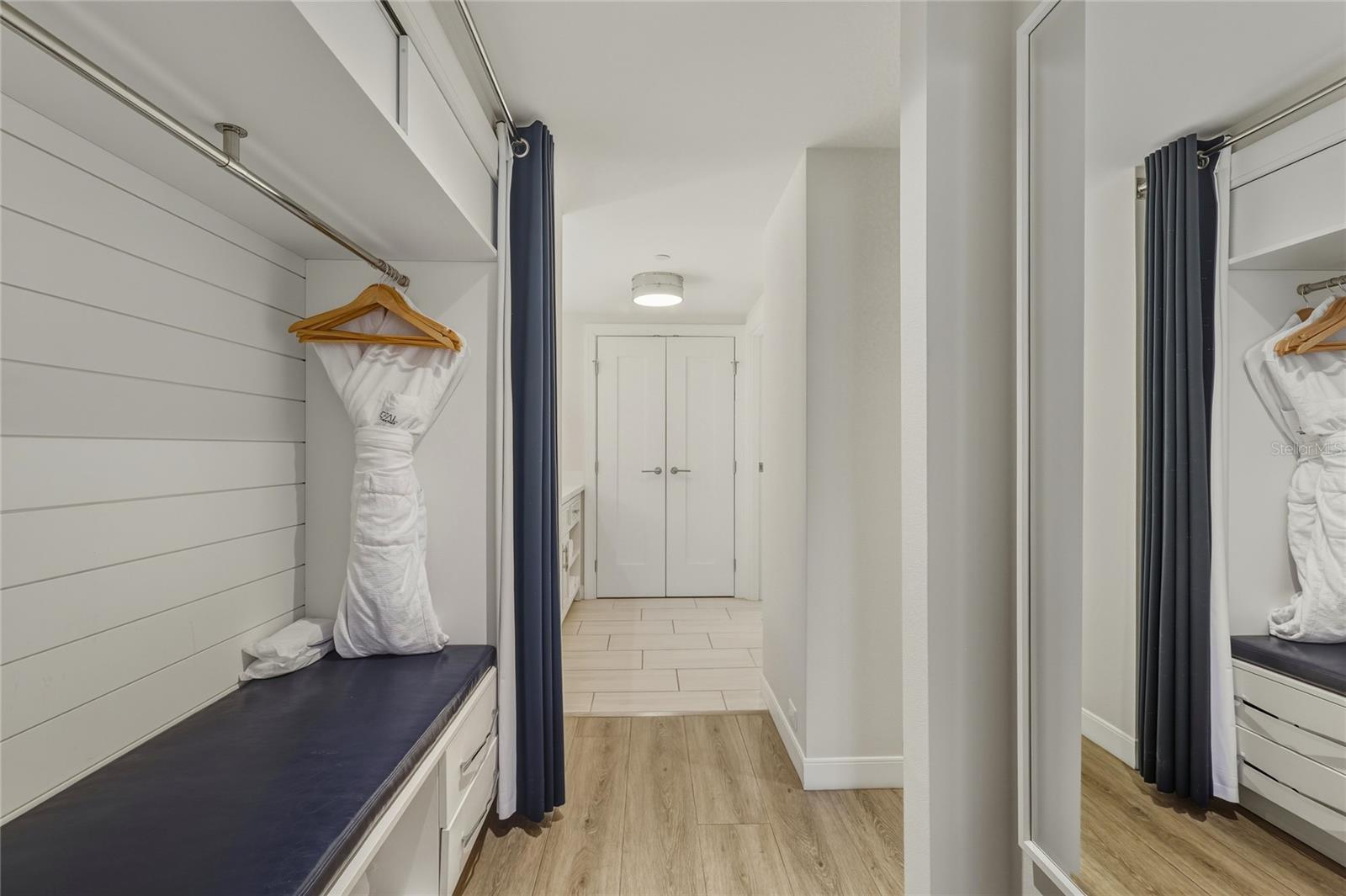 INN ON THE BEACH PH II - Residential