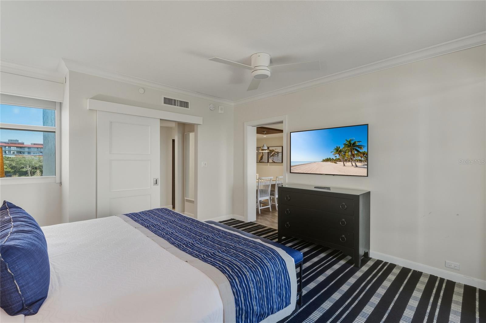 INN ON THE BEACH PH II - Residential