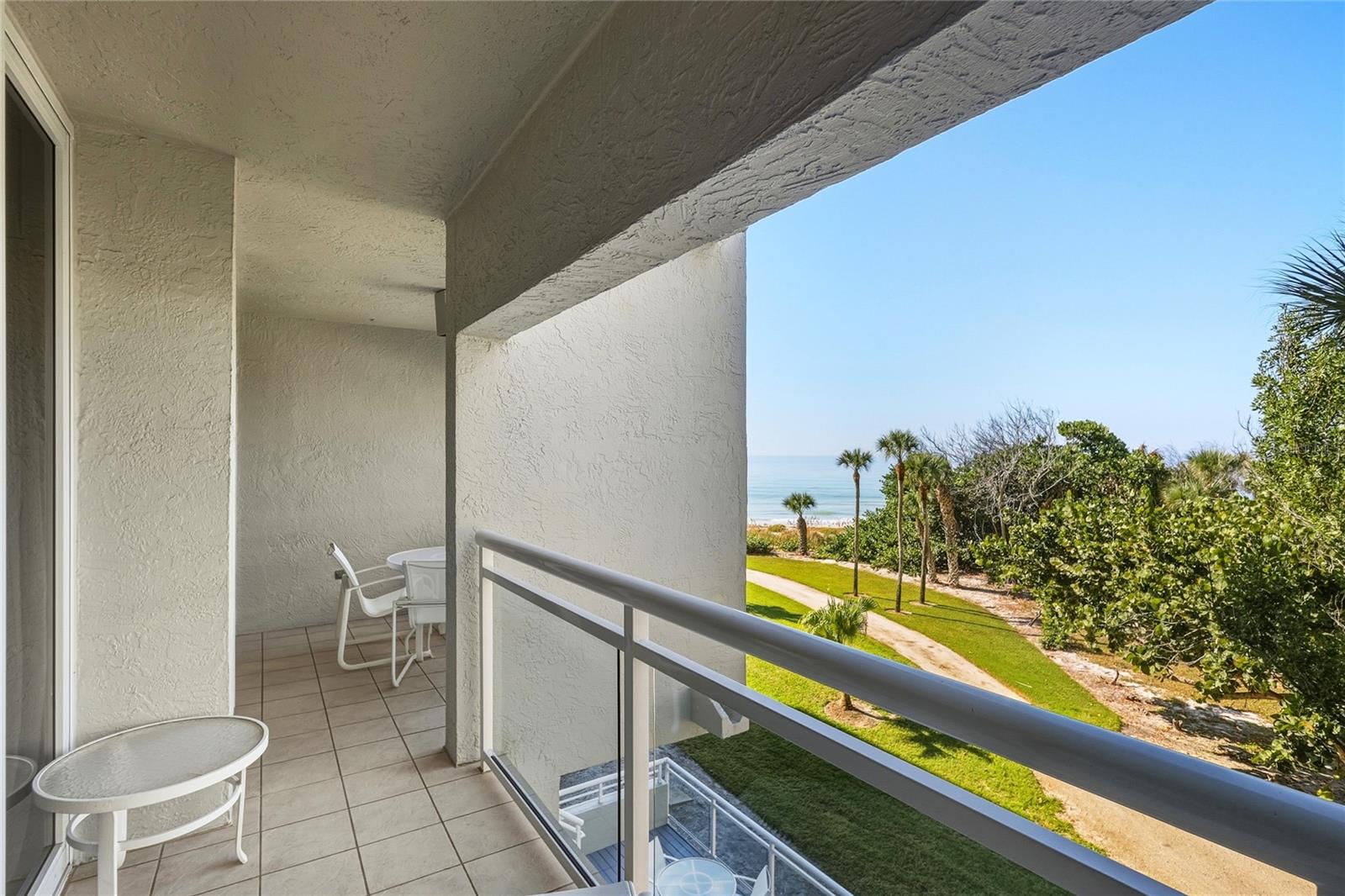 INN ON THE BEACH PH II - Residential