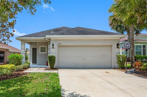 Photo of 17414 New Cross Circle, Lithia, FL 33547 (MLS # TB8409122)
