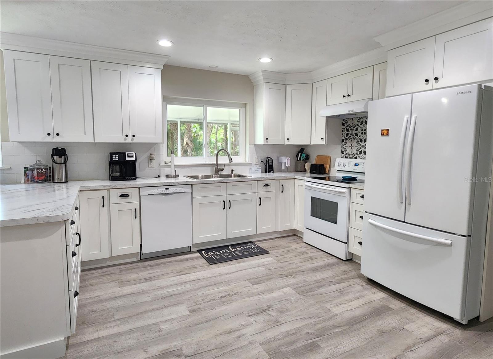 24595 NE HIGHWAY 315