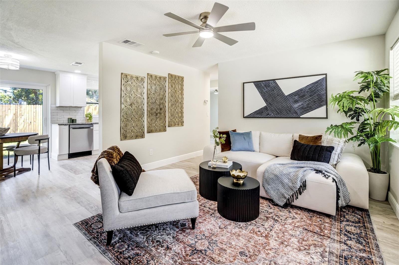 3579 POCAHONTAS DRIVE