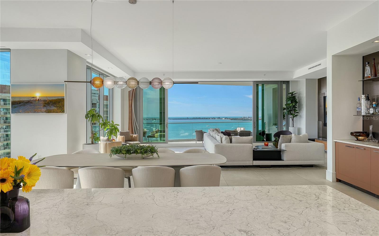 RITZ CARLTON RESIDENCES - Residential