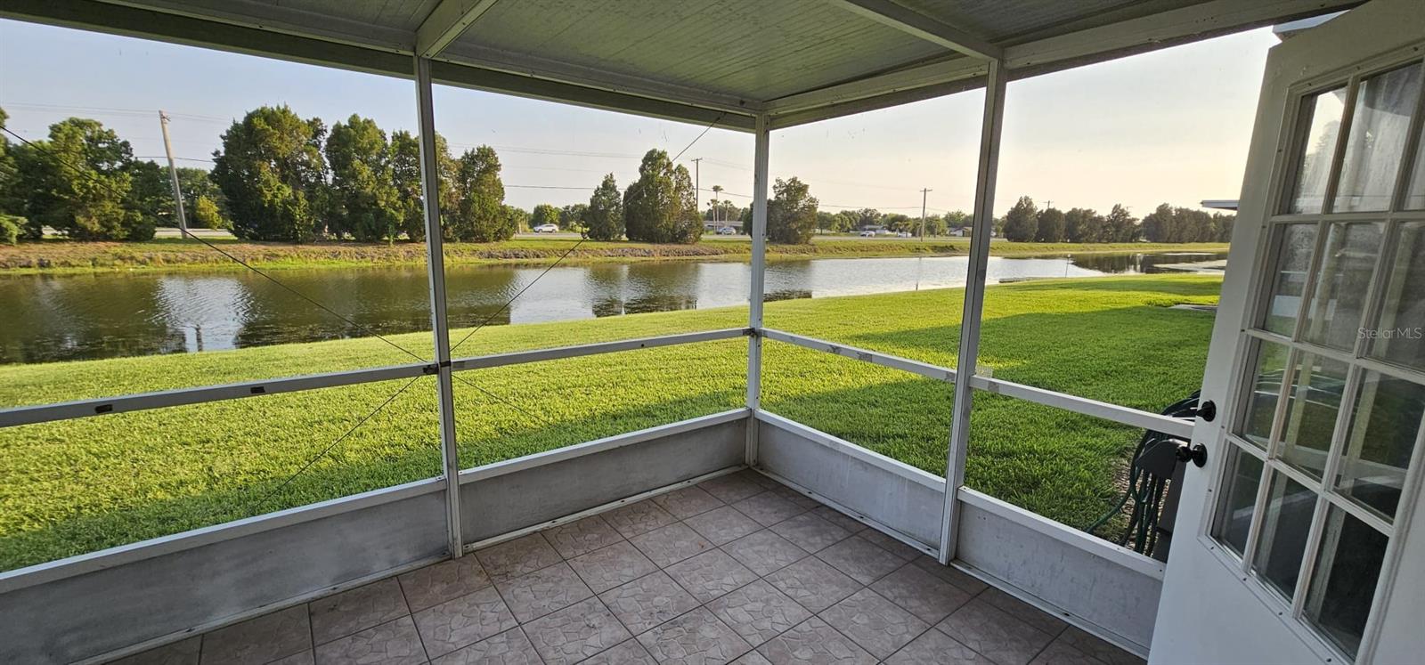 2HF | THE TOWNHOMES AT KENSINGTON PHASE E - Residential