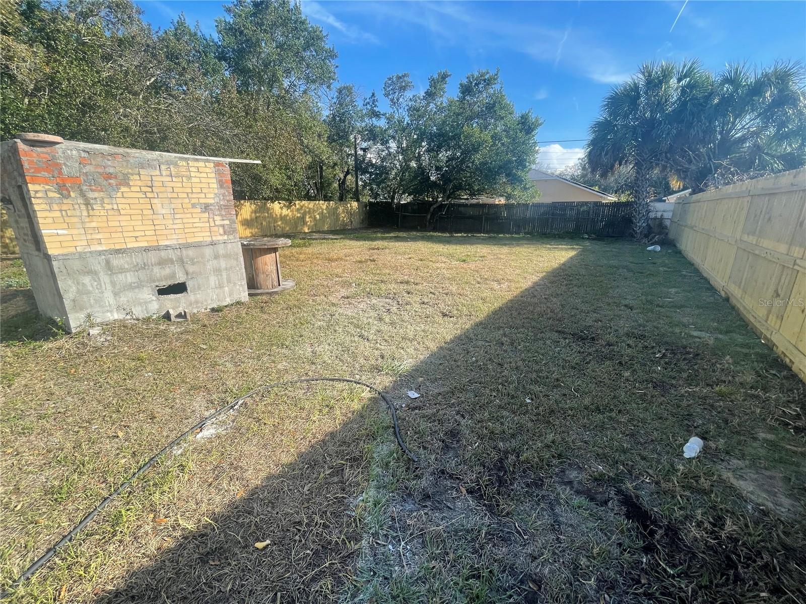 VALENCIA TERRACE - Residential