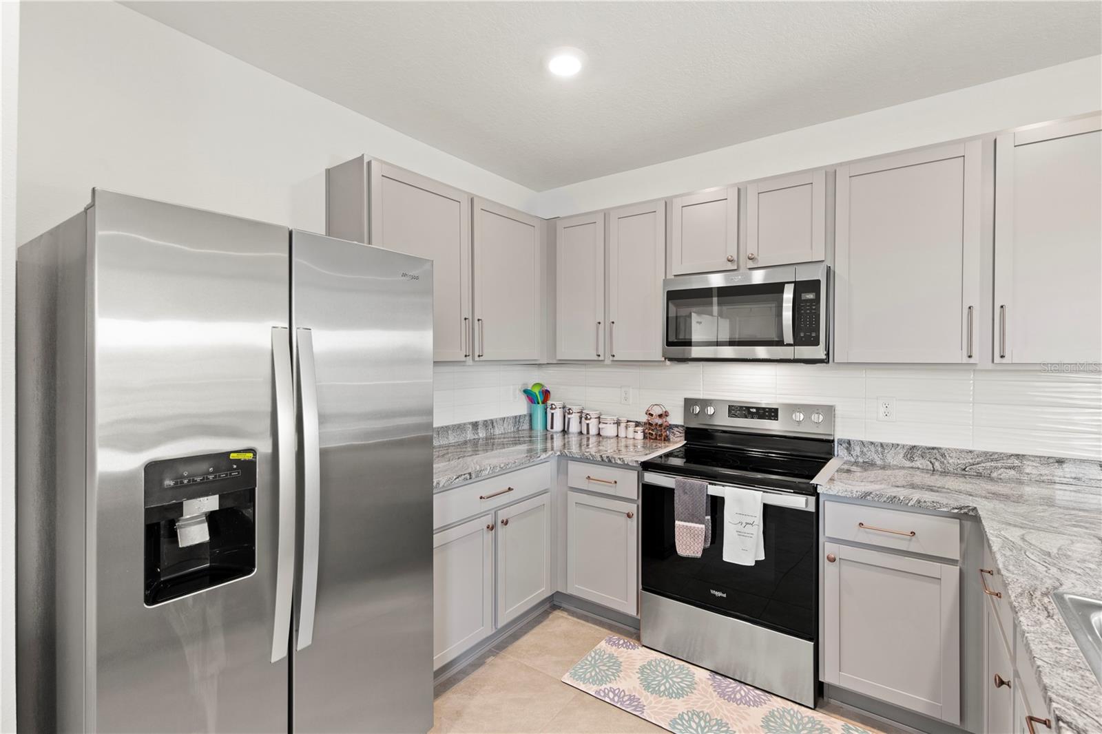 AVALON PARK WEST-NORTH PH 2 4 5 - Residential