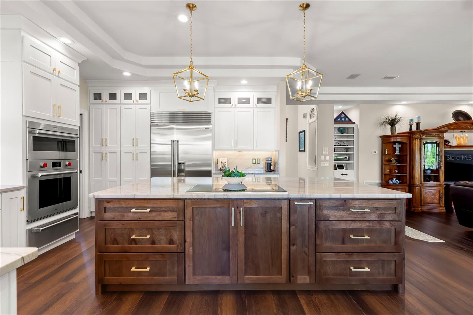 BAYOU CLUB ESTATES PH 10 - Residential