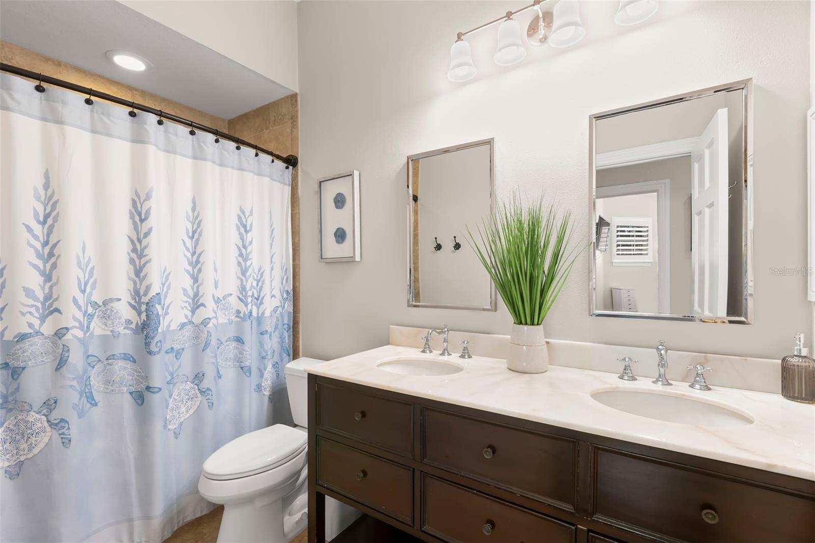 BAYOU CLUB ESTATES PH 10 - Residential