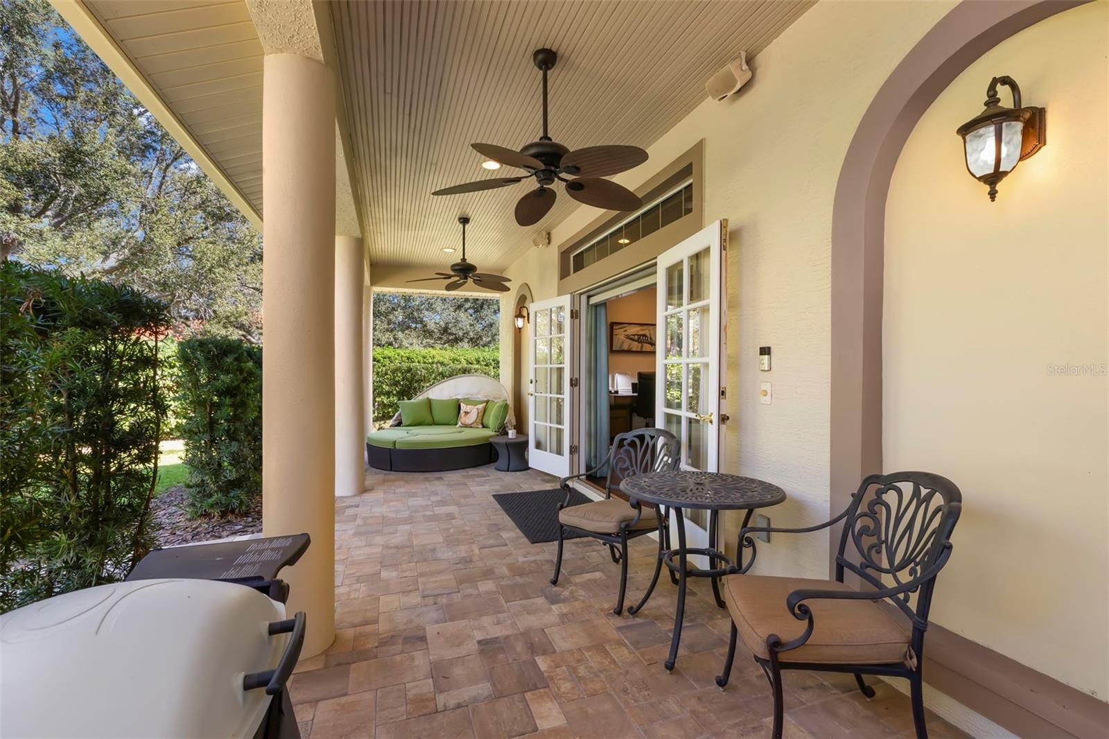 BAYOU CLUB ESTATES PH 10 - Residential