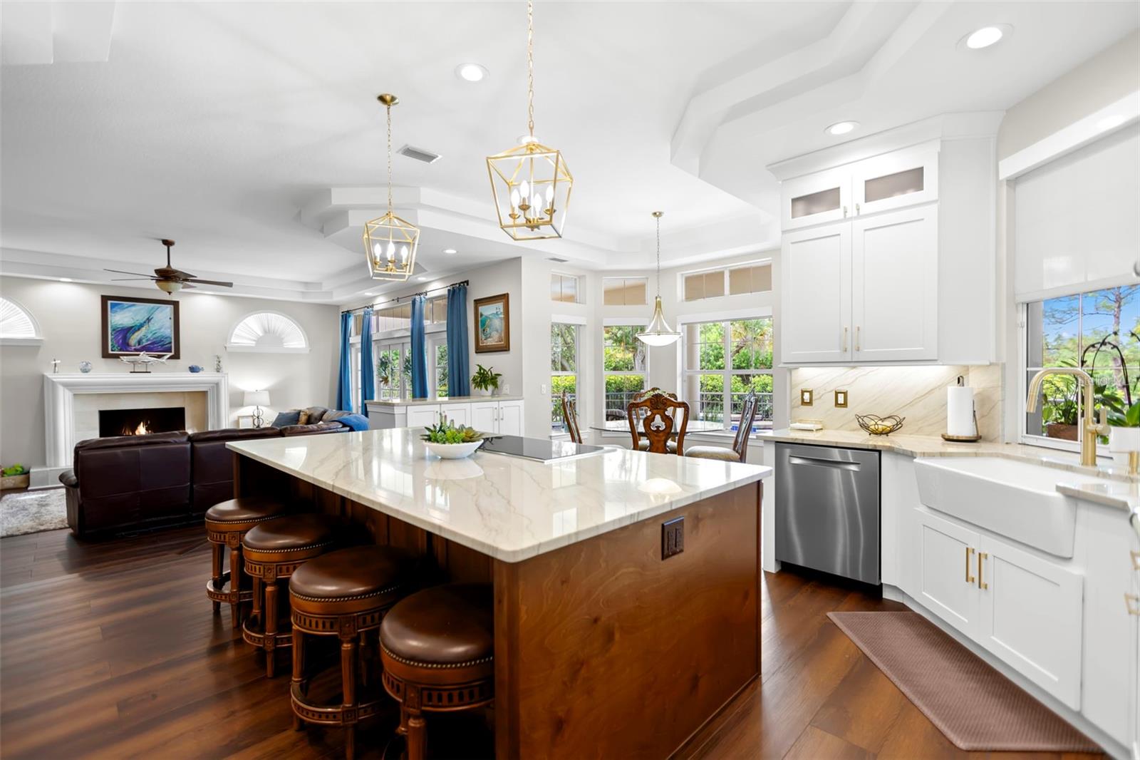 BAYOU CLUB ESTATES PH 10 - Residential