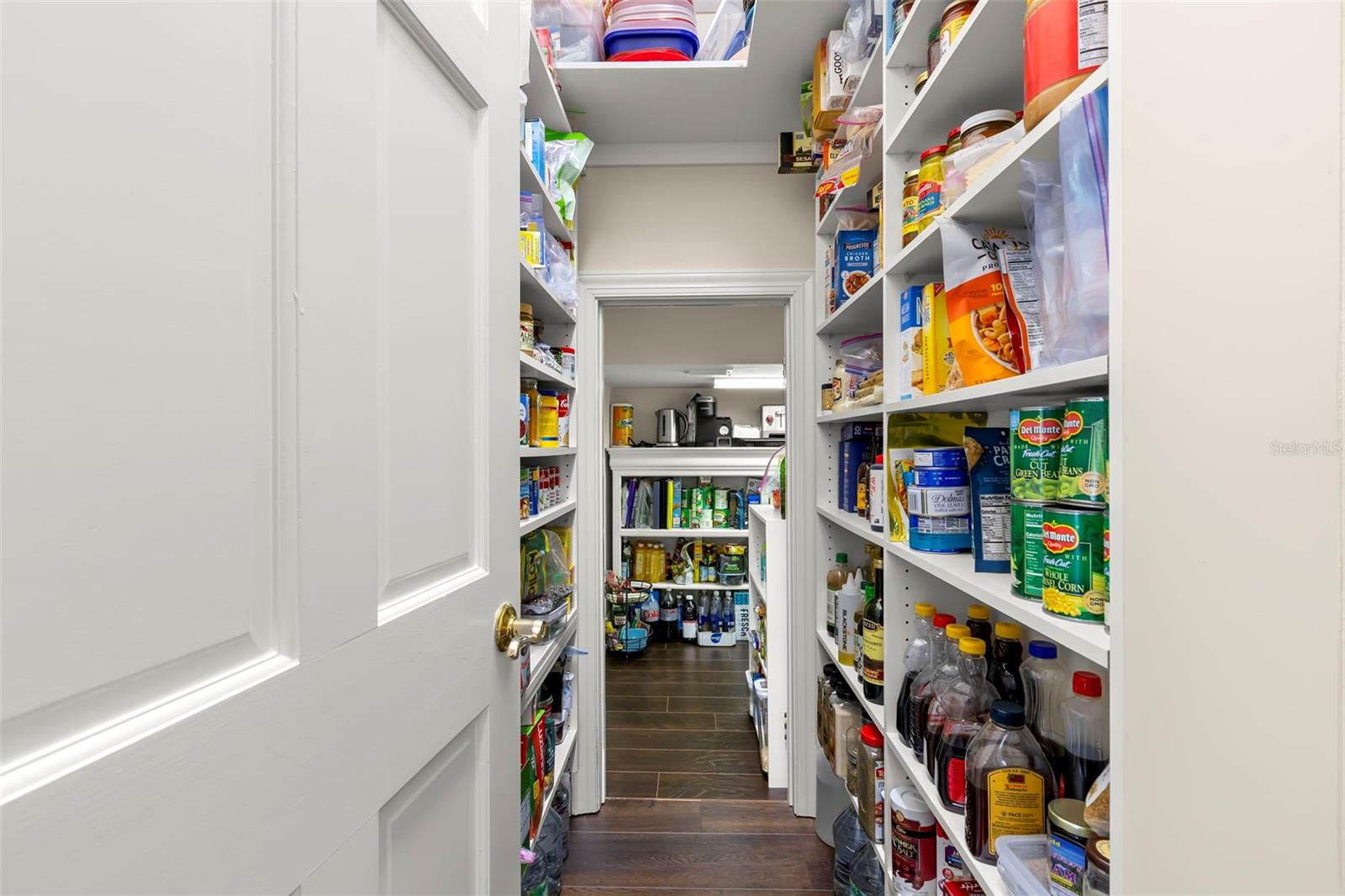 BAYOU CLUB ESTATES PH 10 - Residential