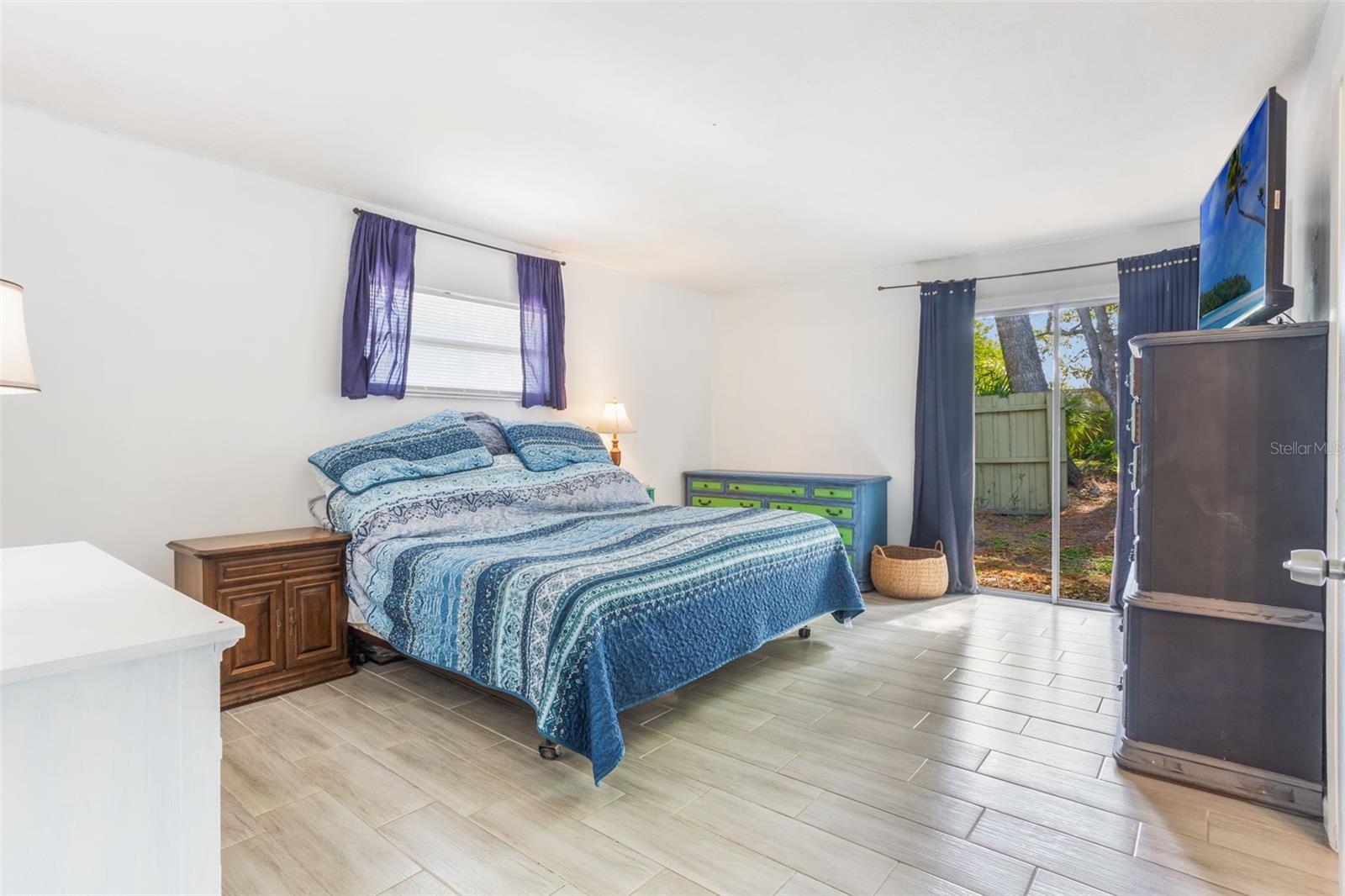 WINTER SPGS UNIT 4 - Residential