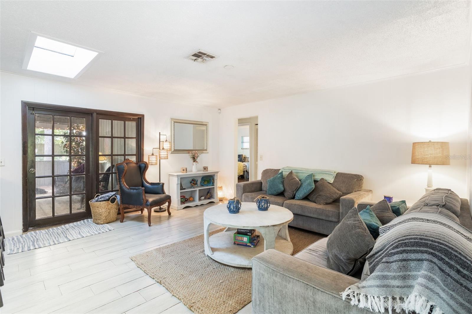 WINTER SPGS UNIT 4 - Residential