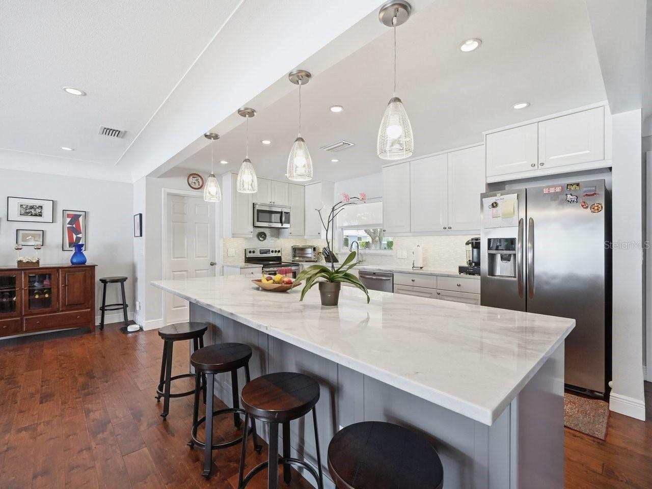 HARBOR HILLS - Residential