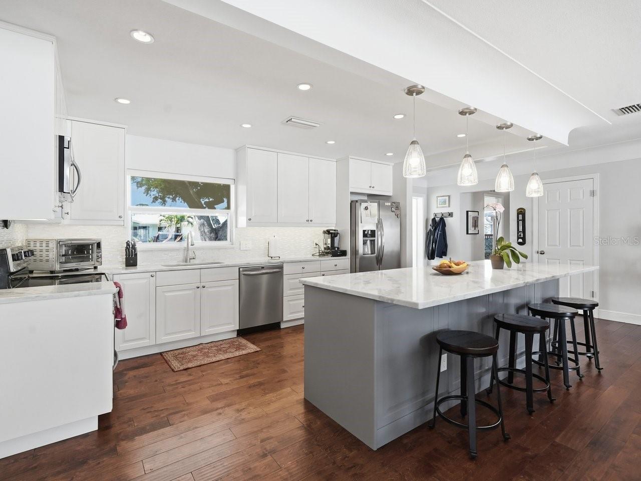 HARBOR HILLS - Residential