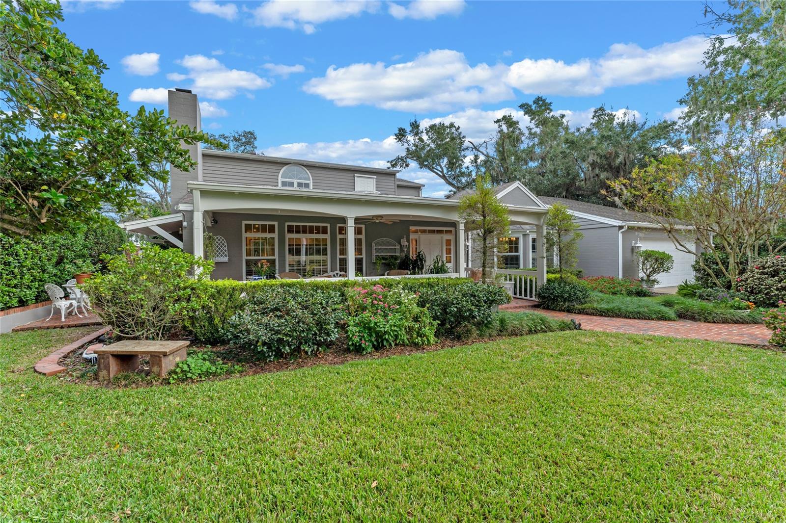 BEVERLY SHORES - Residential