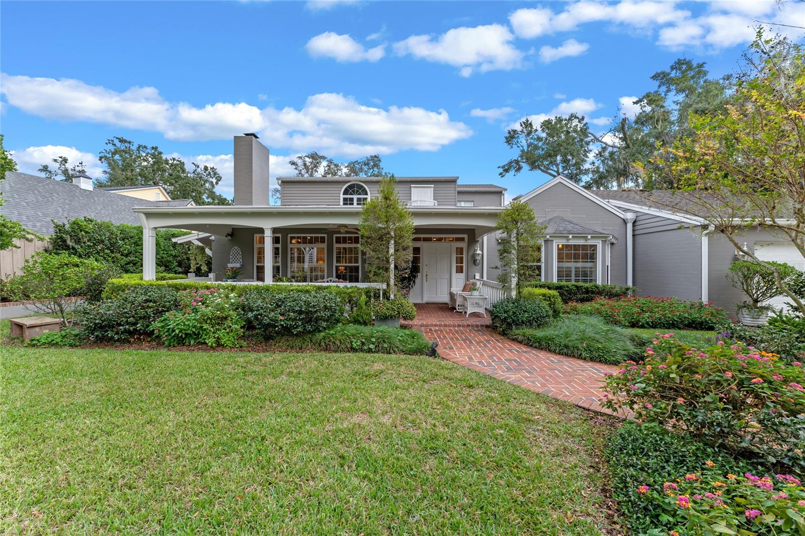 BEVERLY SHORES - Residential