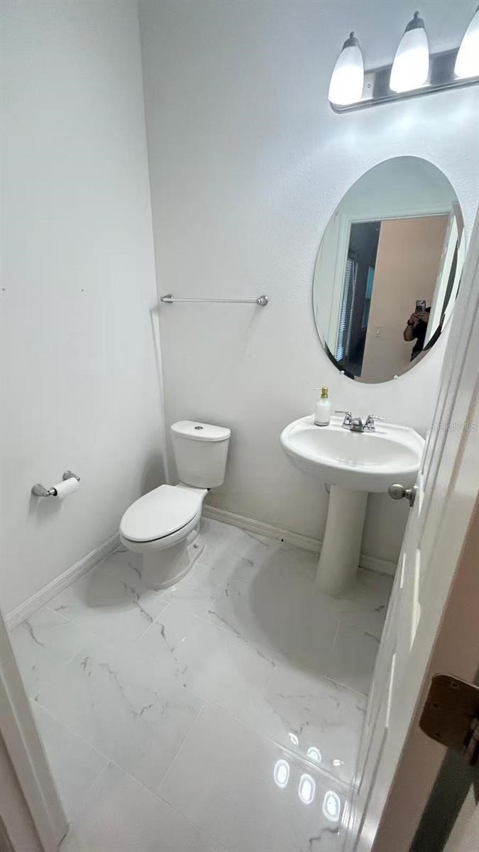 WATERMARK PH 2B - Residential Lease