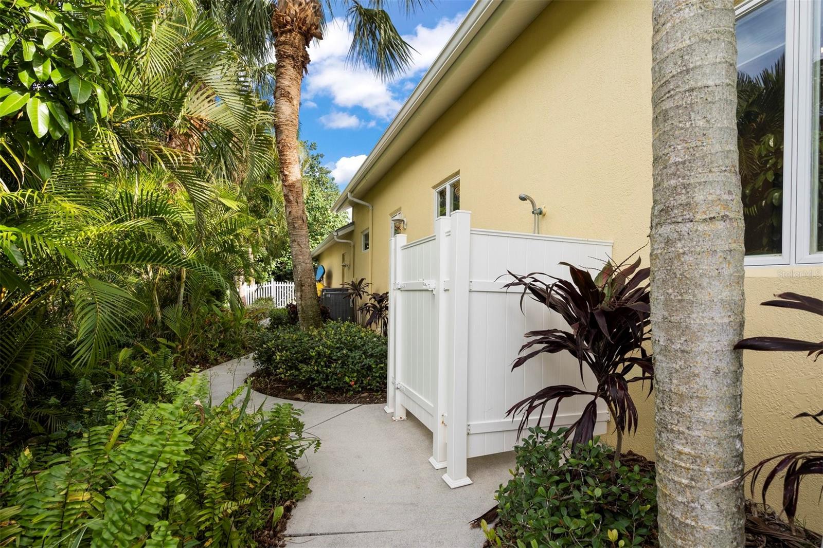 NOT PART OF A SUBDIVISION - Residential