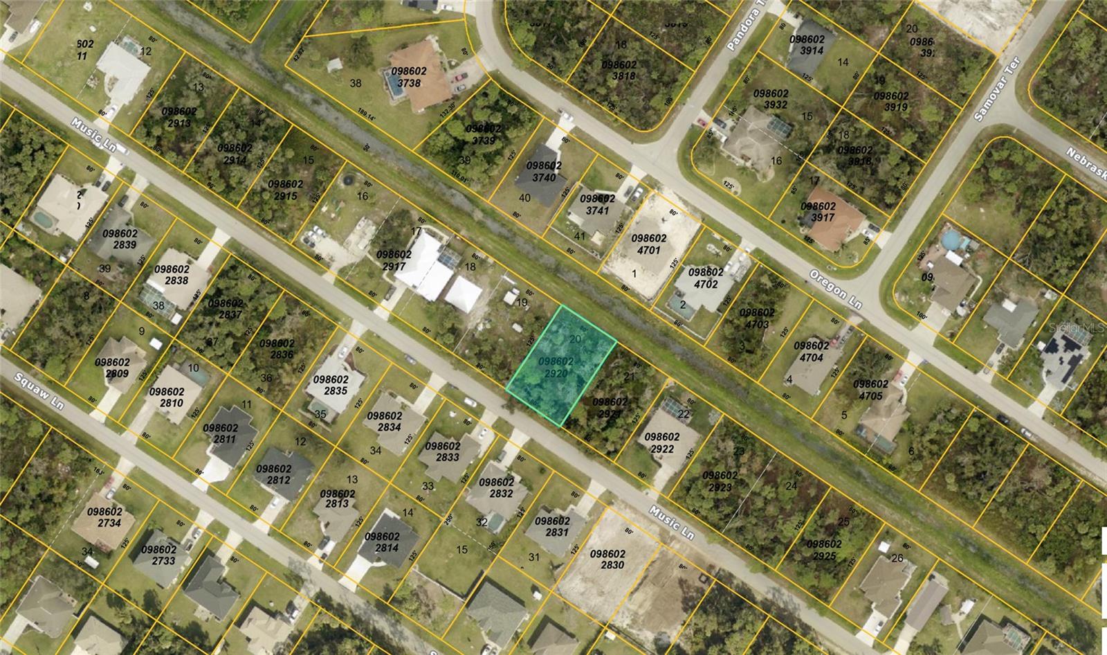 Vacant lot located in an area with some newer homes. Buy to build or hold onto for investment.