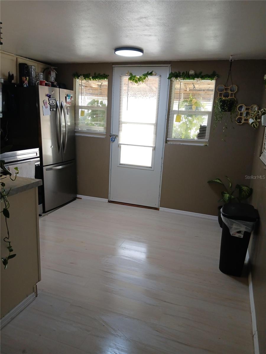 TROPICAL PARK UNIT 4 - Residential