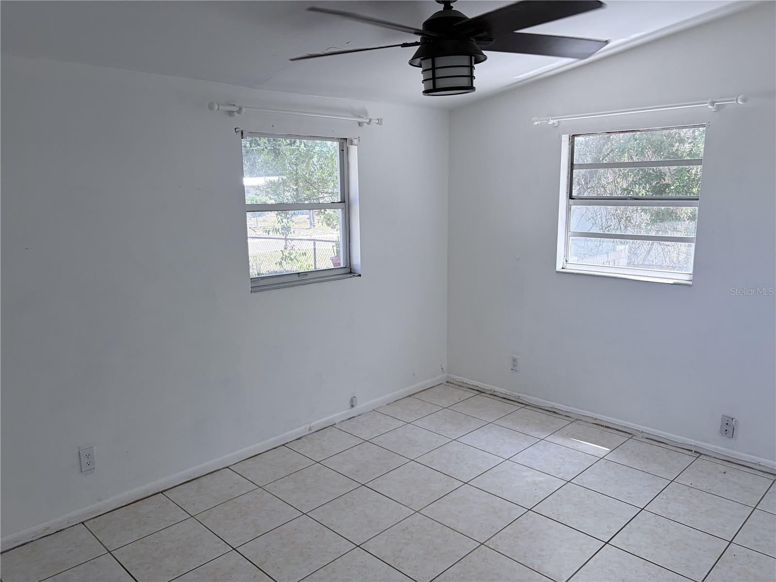 PARDEAU SHORES UNIT 2 - Residential
