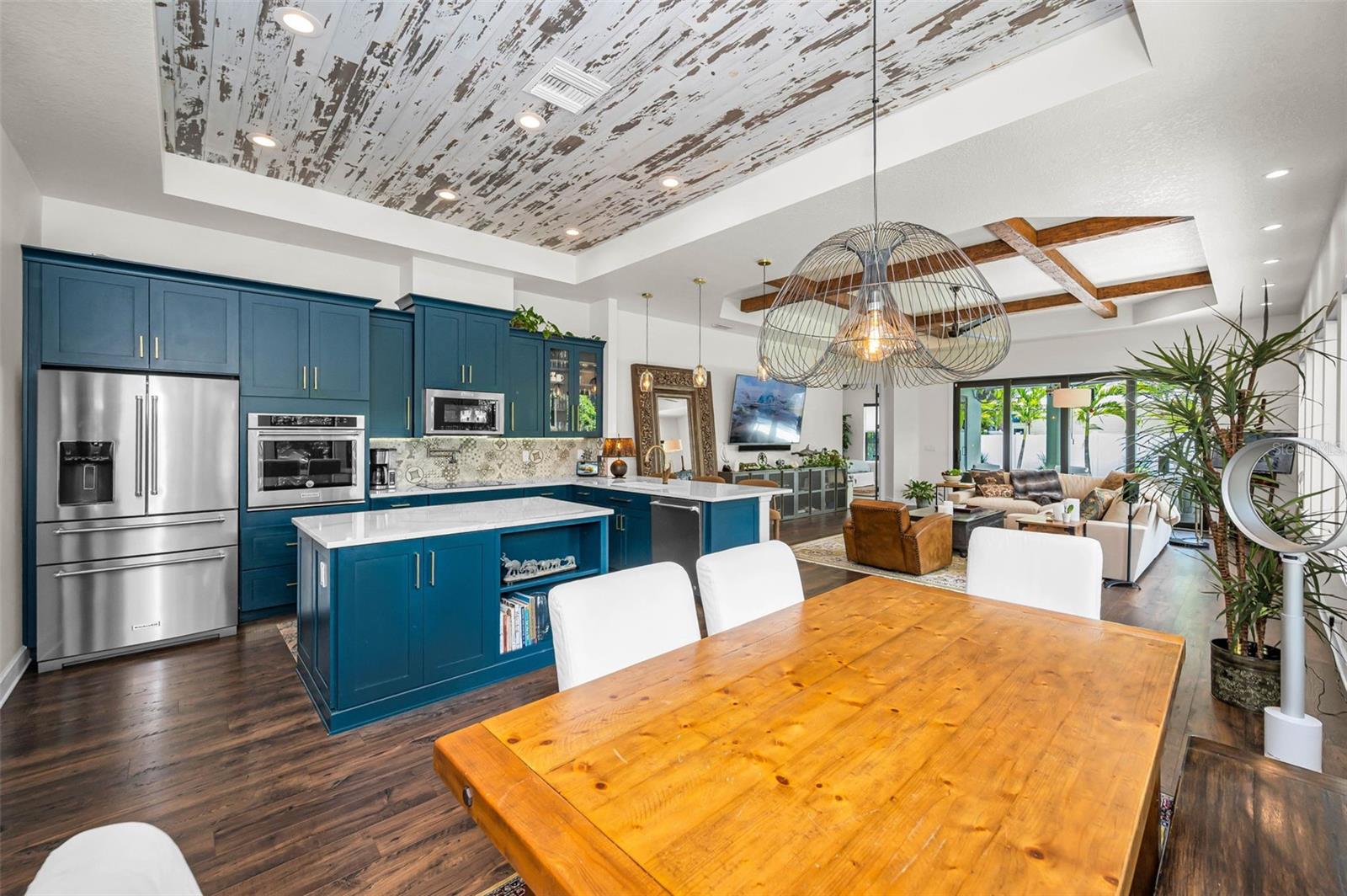 BAYSHORE DRIVE SUB - Residential