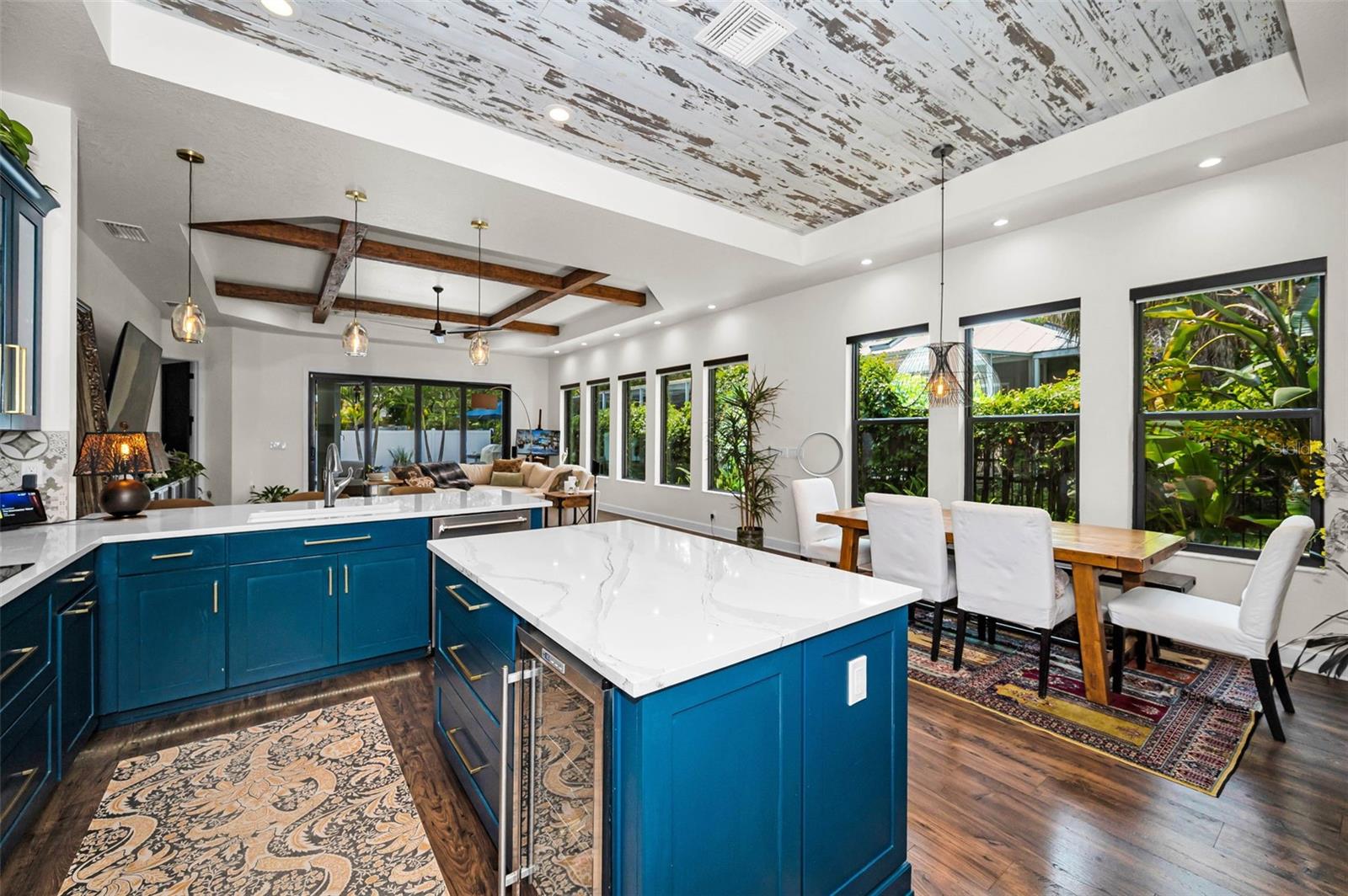 BAYSHORE DRIVE SUB - Residential