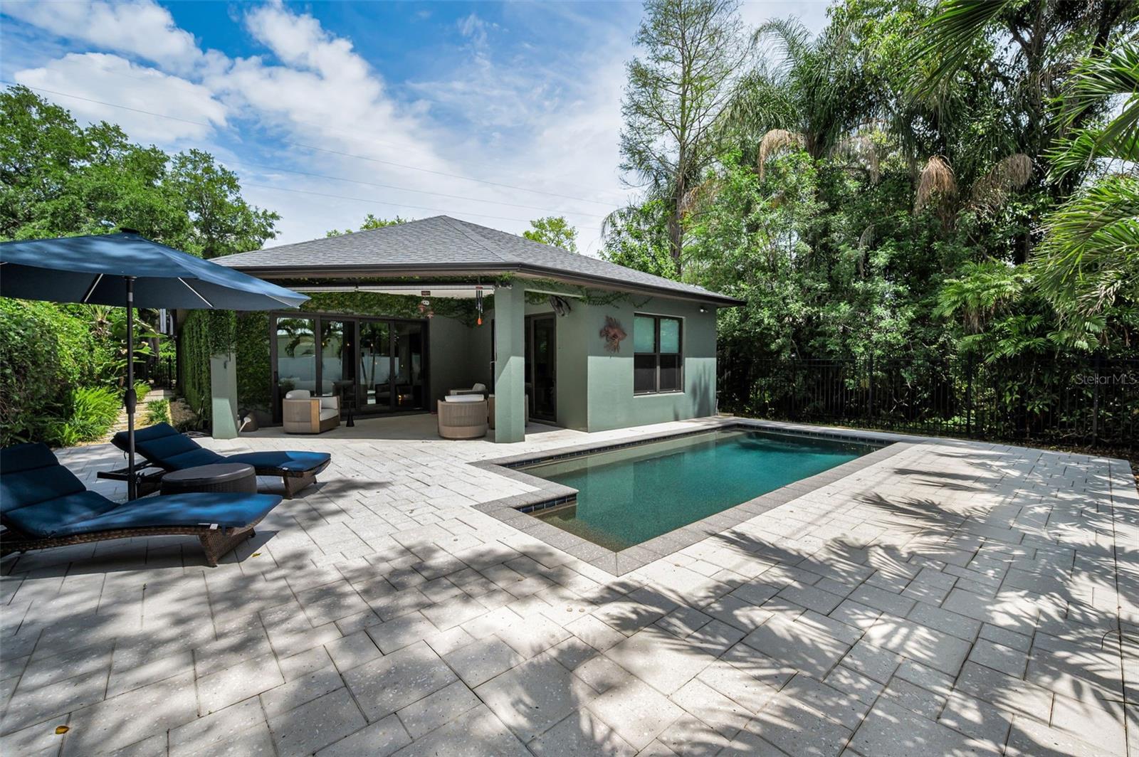 BAYSHORE DRIVE SUB - Residential