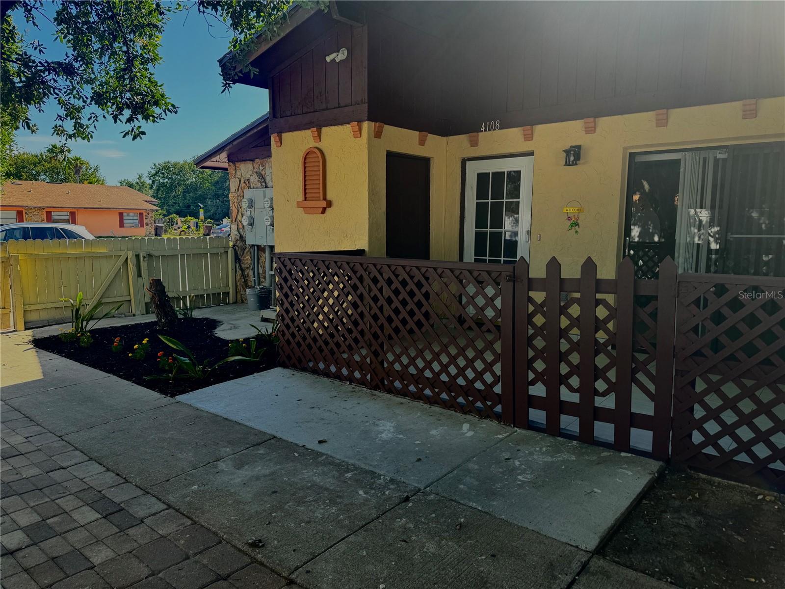 QUALIFIED APPLICANTS PAY FIRST MONTHS RENT TO MOVE IN
Charming 2BR/2BA in Waterway Village! Spacious single-story layout with private patio, minutes from The LOOP shopping, dining & major highways.
Please read our application and rental Requirements In order to qualify for this rental:
The application fee is $60 per adult. To qualify, applicants must have a combined household income of at least three times the monthly rent. A credit score of 650 or higher, along with solid rental history, allows you to move in with just first month's rent and one month's security deposit. Credit, background, eviction, and rental history will all be verified during the screening process.
