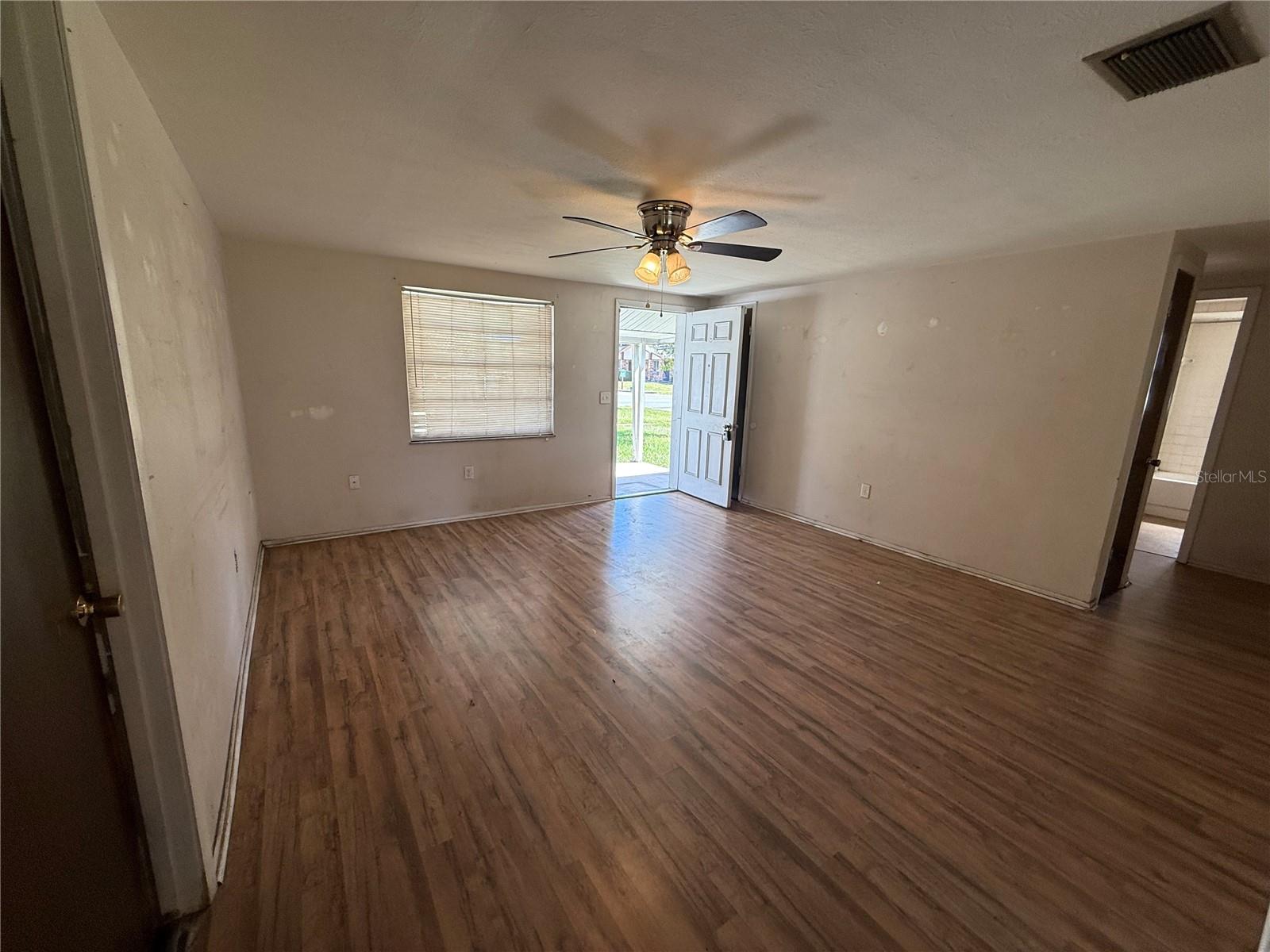 ZEPHYR BREEZE SUB - Residential