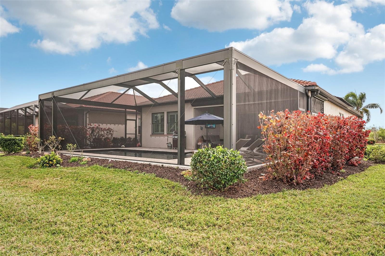 SARASOTA NATIONAL - Residential