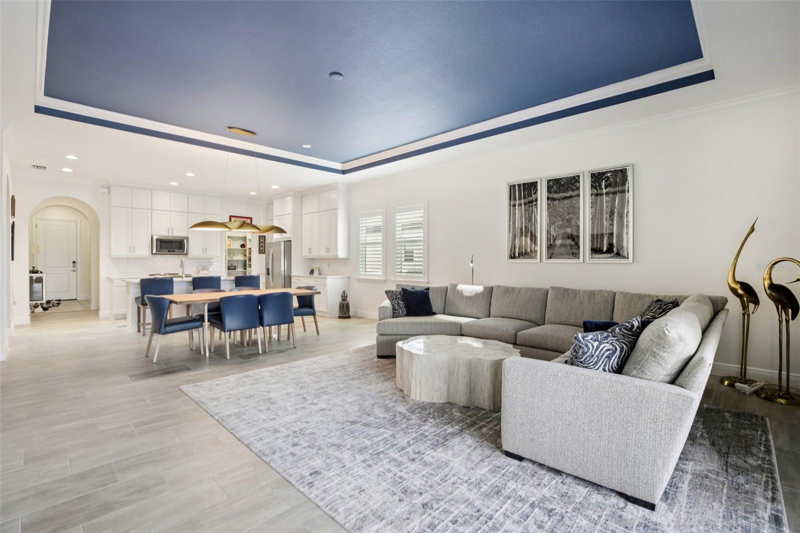 SARASOTA NATIONAL - Residential