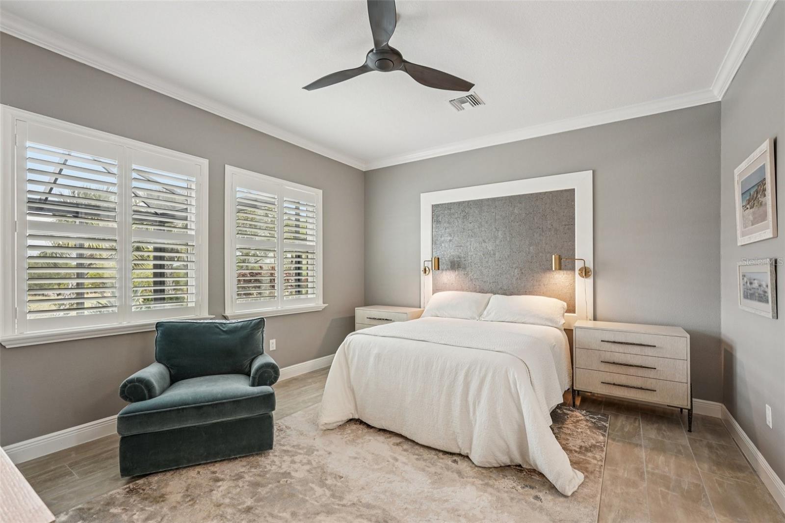 SARASOTA NATIONAL - Residential