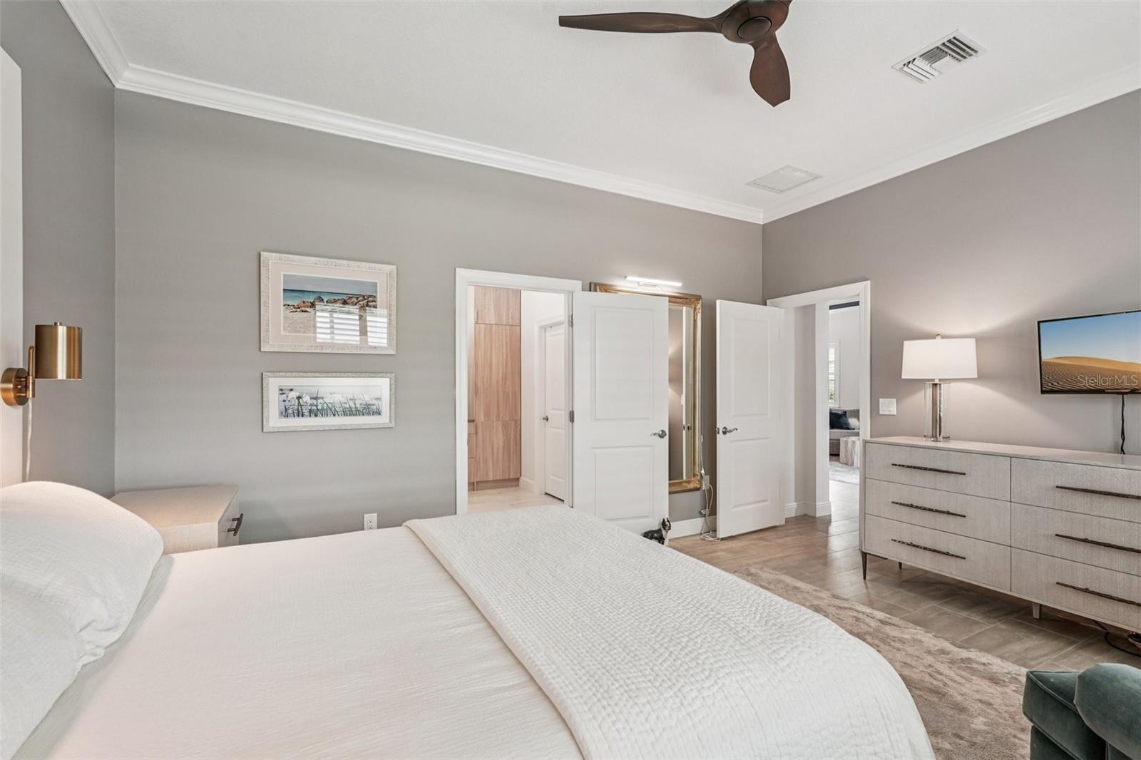 SARASOTA NATIONAL - Residential