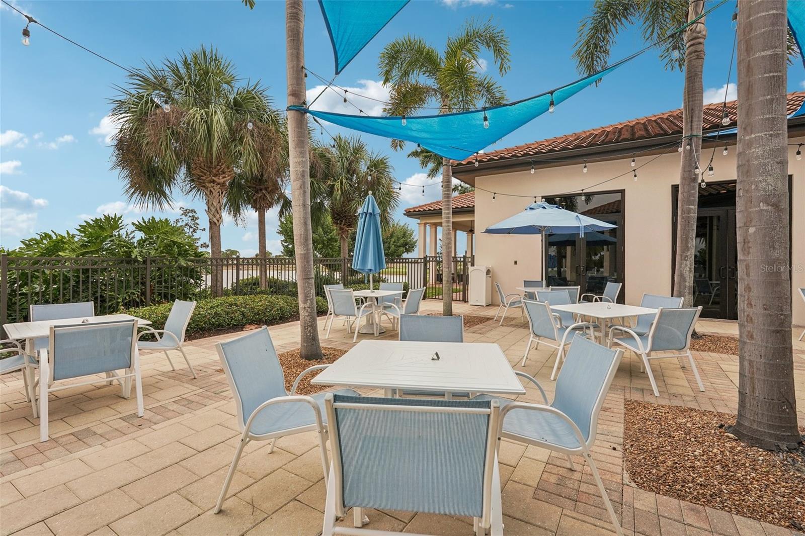 SARASOTA NATIONAL - Residential