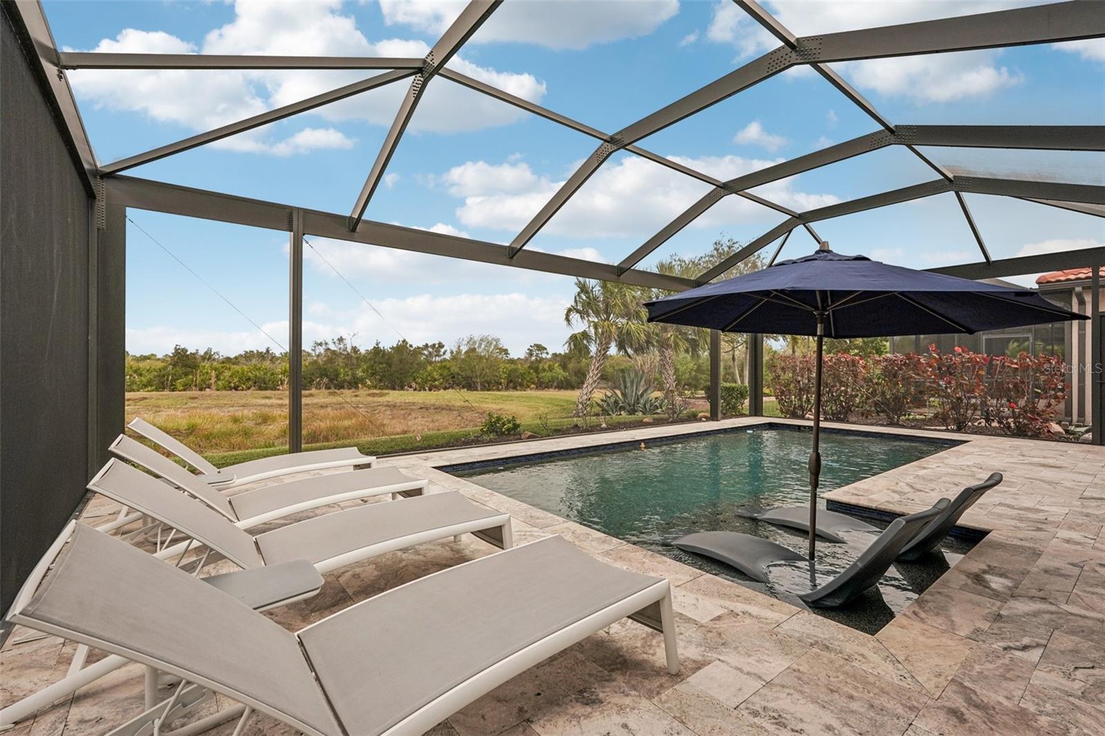 SARASOTA NATIONAL - Residential