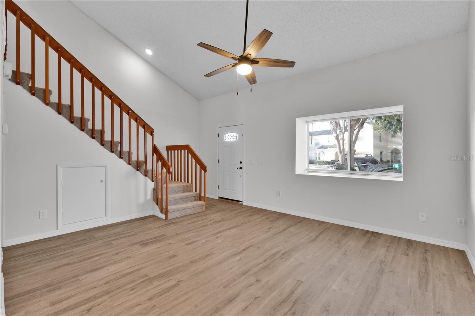 VILLAGE GROVE PH 02 - Residential