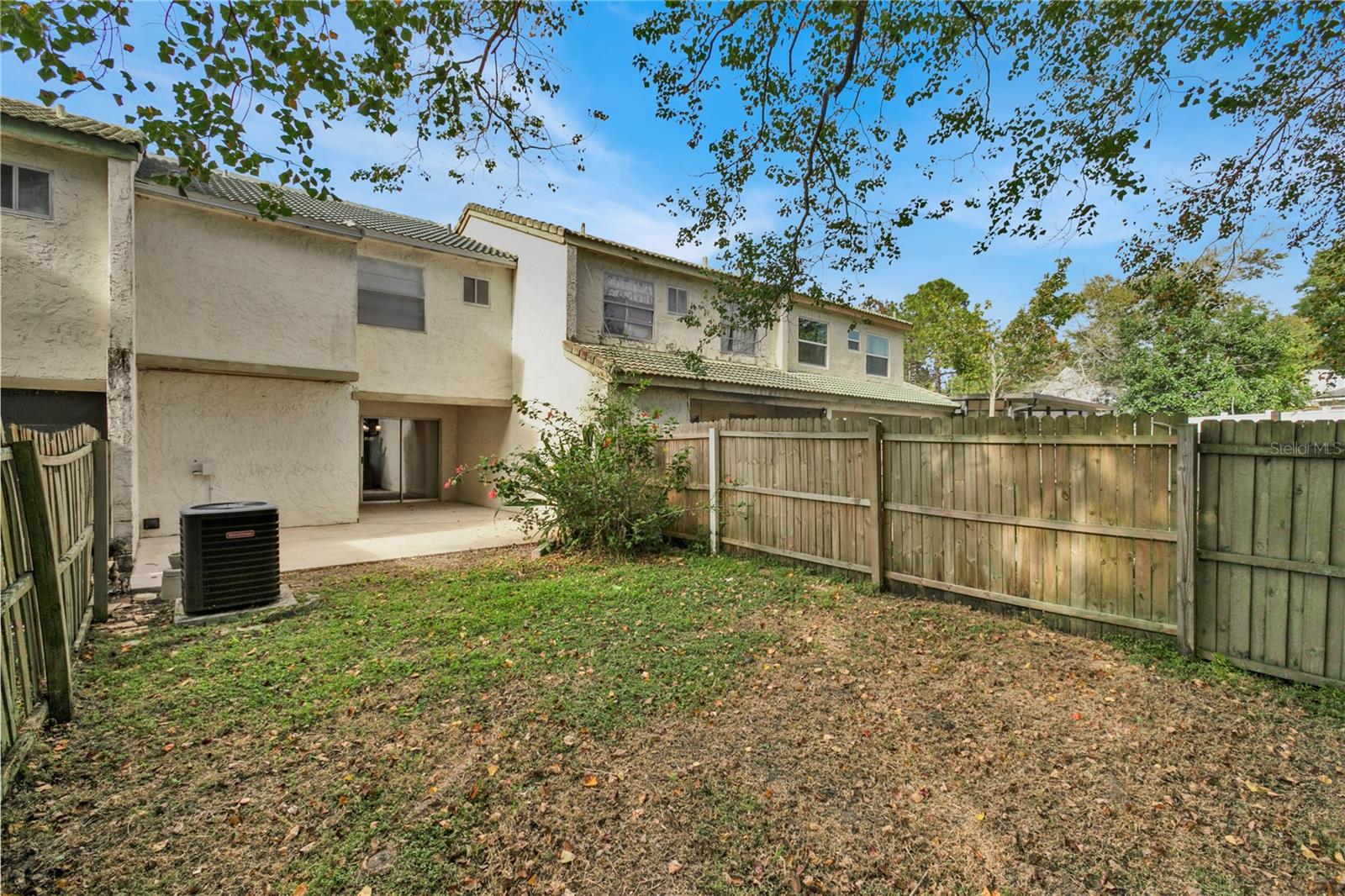 VILLAGE GROVE PH 02 - Residential