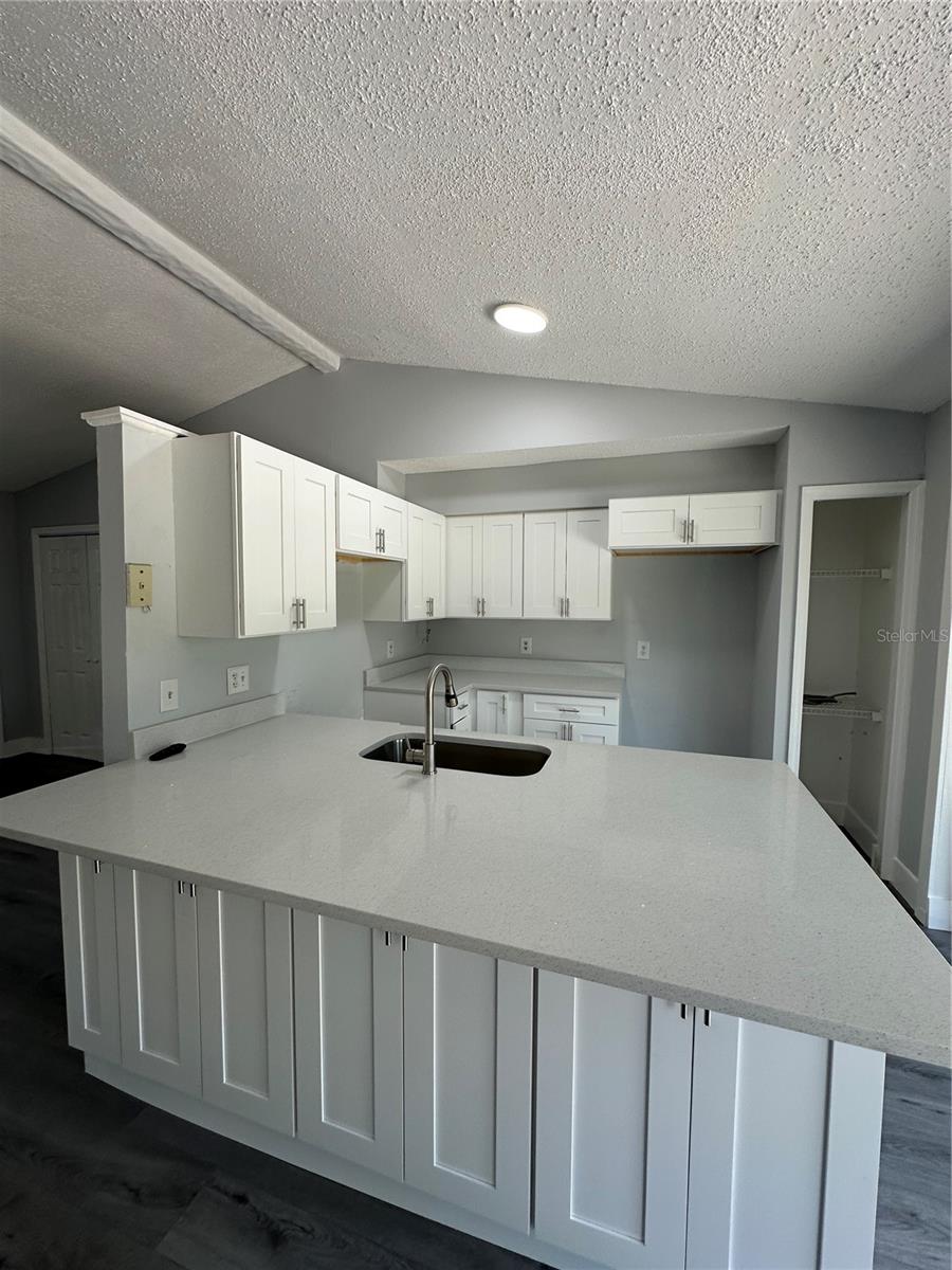 EAST ORLANDO SEC 07 - Residential Lease
